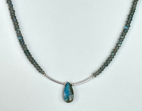 Blue Flash Labradorite Pendant Necklace